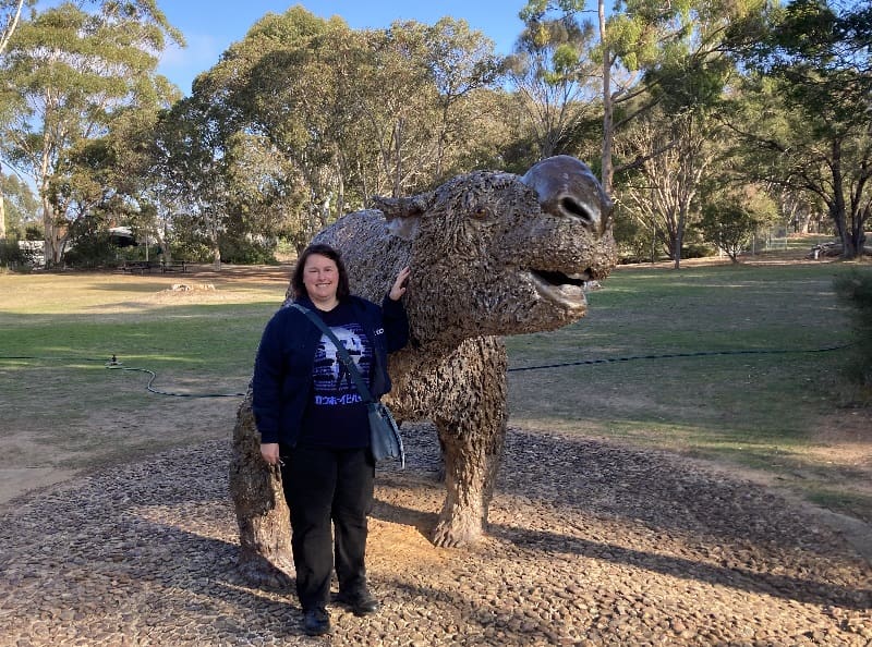 A statue of Australian megafauna.