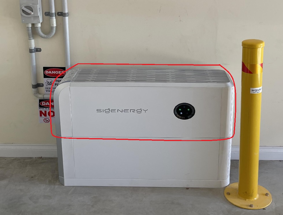 A Sigenergy system with its modular hybrid inverter at the top.